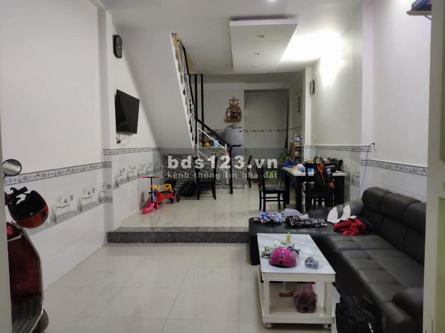 Nhà 2 Tầng Hẻm 30 Thích Quảng Đức 61m2 Giá 5 tỷ 3