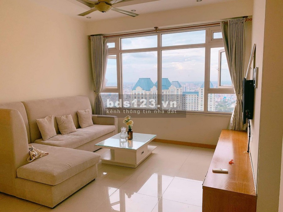 Cho thuê CC Sky Center, Phổ Quang, DT 100m2, 3PN, nội thất đầy đủ, giá 16tr/th. LH: 0765568249 VĂN