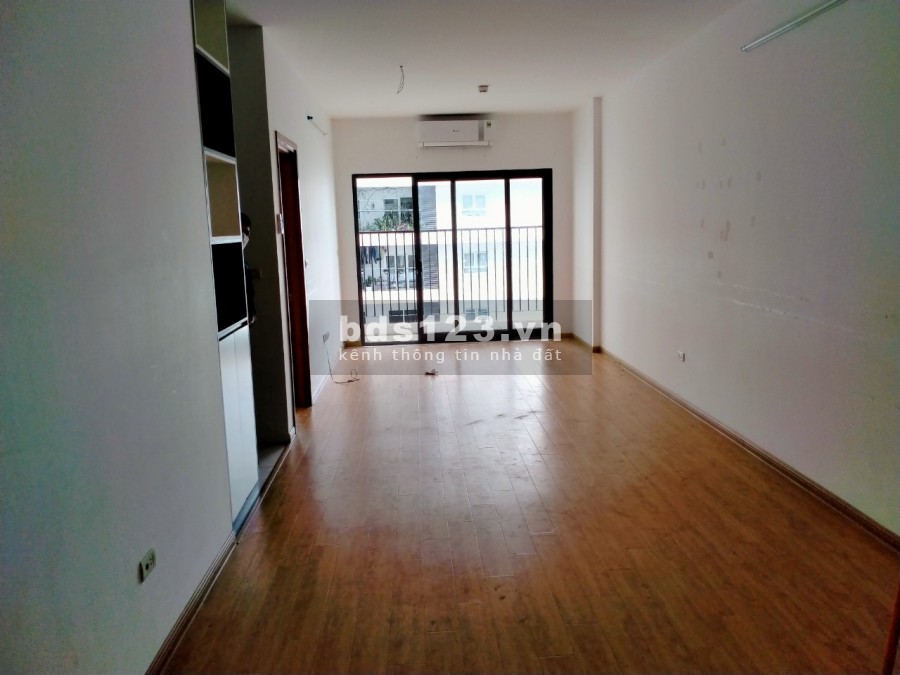 (Ưu đãi) Cho thuê căn hộ Golden West 96m2 3Pn đồ cơ bản 12Tr/Tháng