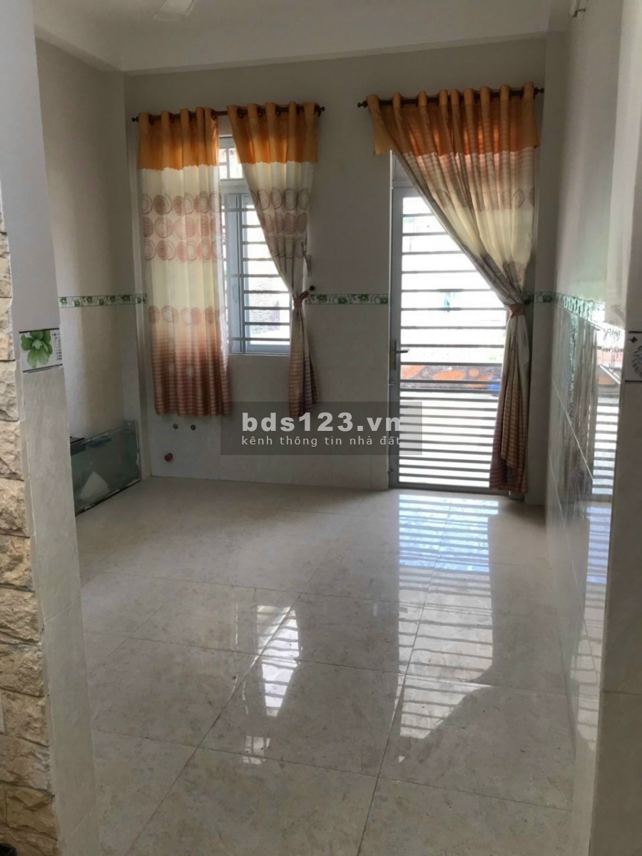 Nhà Hàng Xanh, BT, mới đẹp, ở ngay, 43m2, 5 tỷ 5