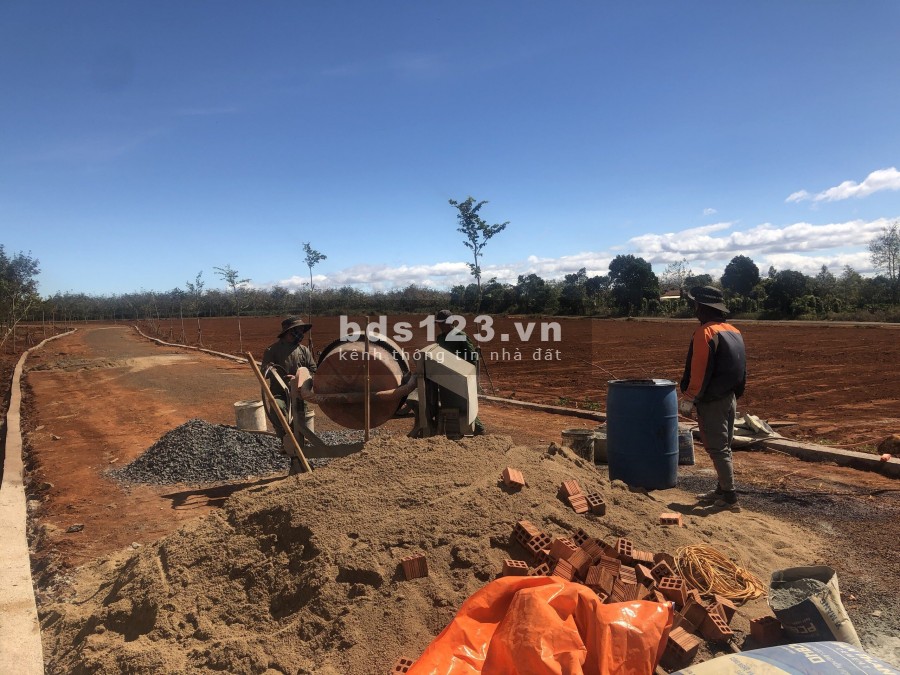 Bán đất thổ cư cạnh KCN Nam Peiku, Gia Lai