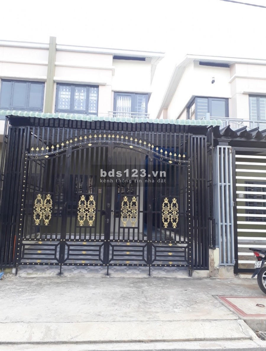 Nhà 120m2 2 tầng mặt tiền vành đai 4 đại học quốc tê Việt Đức