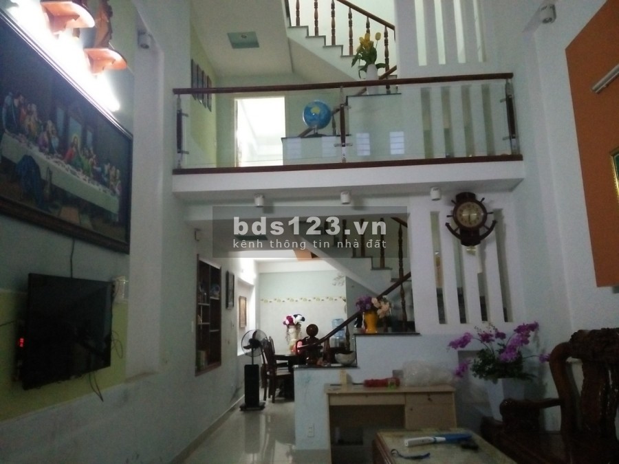 Cần bán gấp nhà giá rẻ Hiệp Bình Chánh gần chợ Hiệp Bình TP Thủ Đức