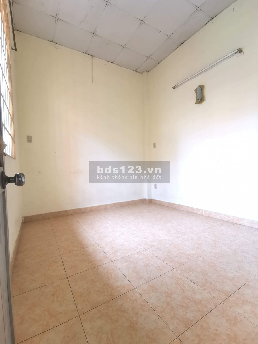 Bán gấp nhà HXH Nguyễn Văn Đậu 3 tầng 70m2, ngang 6 m, giá chỉ hơn 3 tỷ