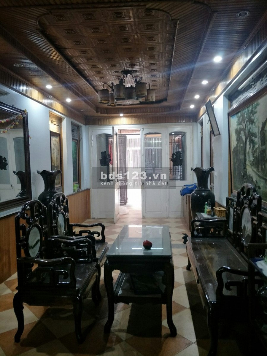 Bán nhà đường Nguyễn Sơn 73m2 x 4 tầng, giá 5.35 tỷ, Ô tô, KDVP, khu Vip Hàng Không.