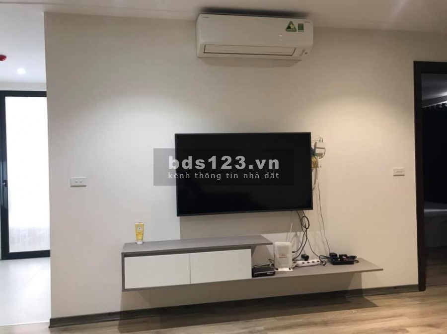 Cho thuê căn hộ full nội thất Northern Diamond Thạch Bàn, DT: 95m2, giá: 13 triệu/tháng LH : 0962015571