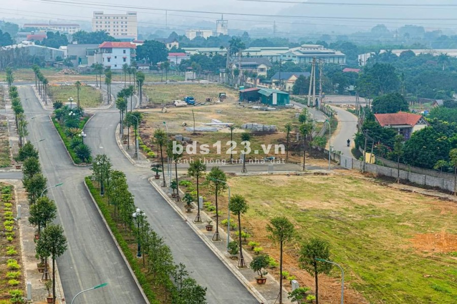 Còn duy nhất 3 suất ngoại giao đất nền gần thị trấn Xuân Mai, hạ tầng đồng bộ, pháp lý đầy đủ, diện tích từ 80m2, chỉ từ 15tr/m. 0923166768