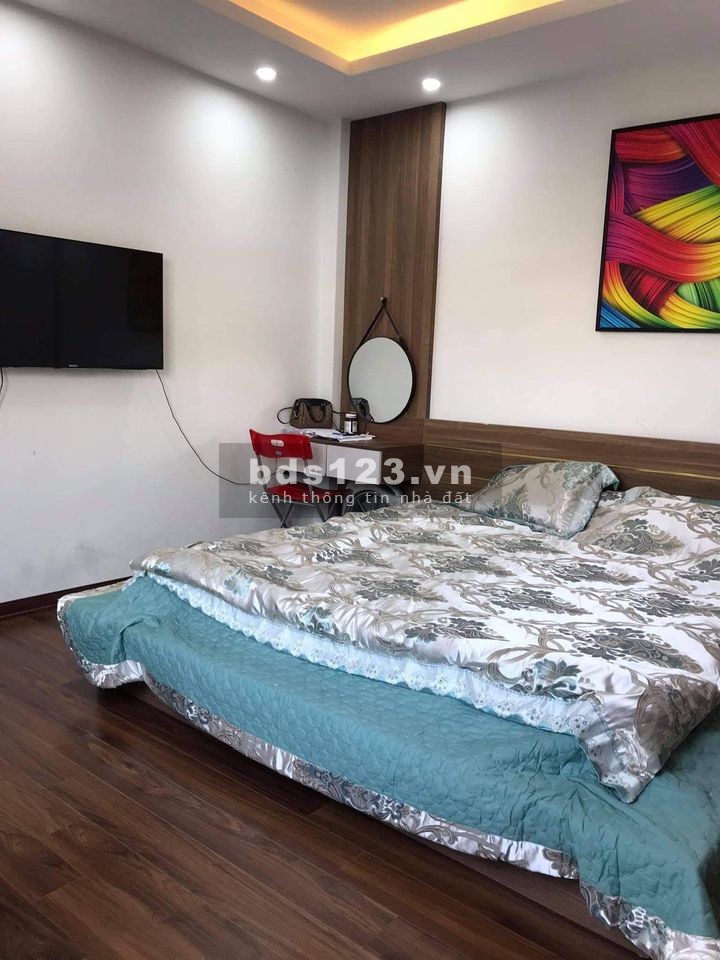 NHÀ ĐẸP TÔ VĨNH DIỆN. LÔ GÓC. NỘI THẤT ĐẸP, VỀ Ở NGAY TRƯỚC TẾT