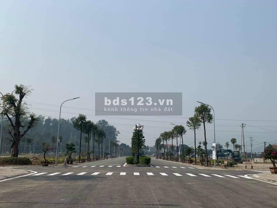 Còn duy nhất 3 suất ngoại giao đất nền gần thị trấn Xuân Mai, hạ tầng đồng bộ, pháp lý đầy đủ, diện tích từ 80m2, chỉ từ 15tr/m. 0923166768