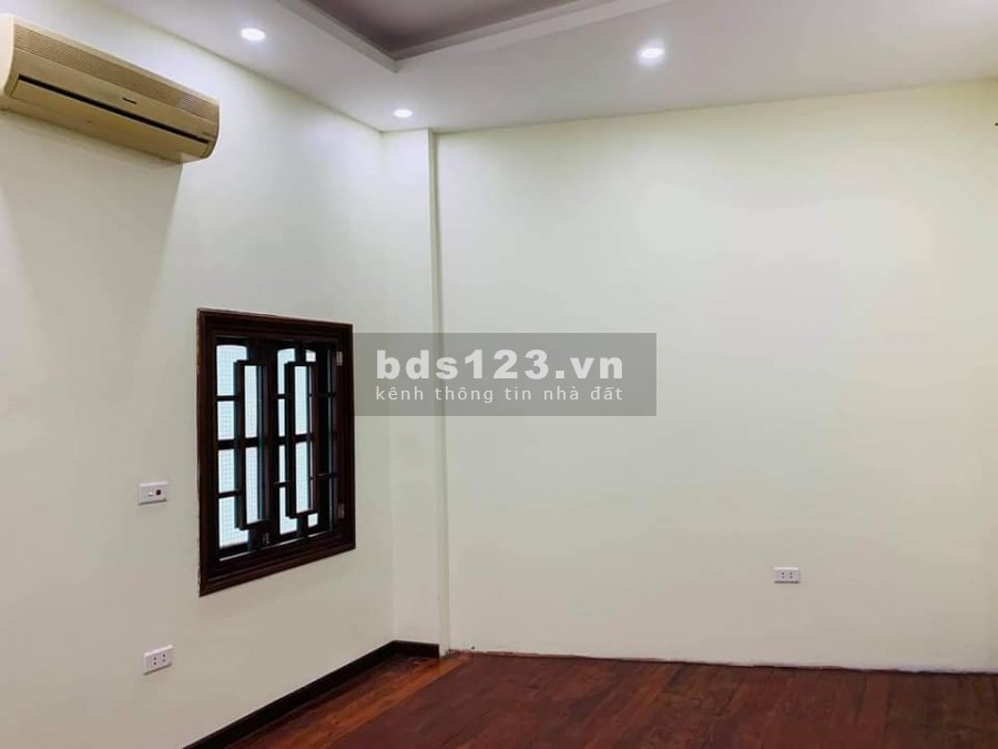 SỐNG ĐỈNH, Gần Chợ Ngọc Thụy Long Biên, 50m2 MTx7m 4T