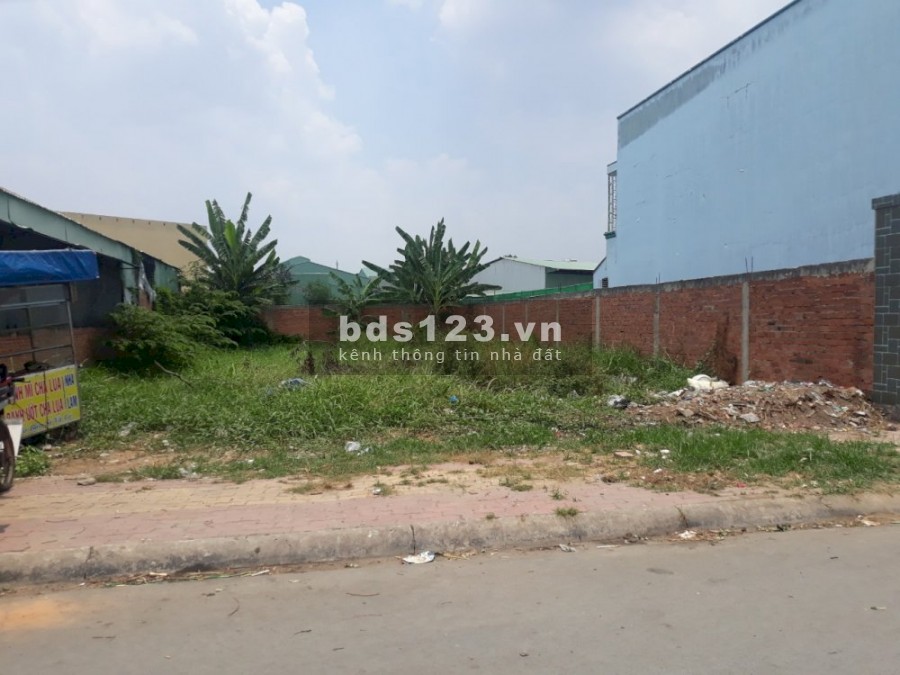 Chuẩn bị về quê định cư cần bán 200m2 đất ngay kcn mỹ phước 3 BD