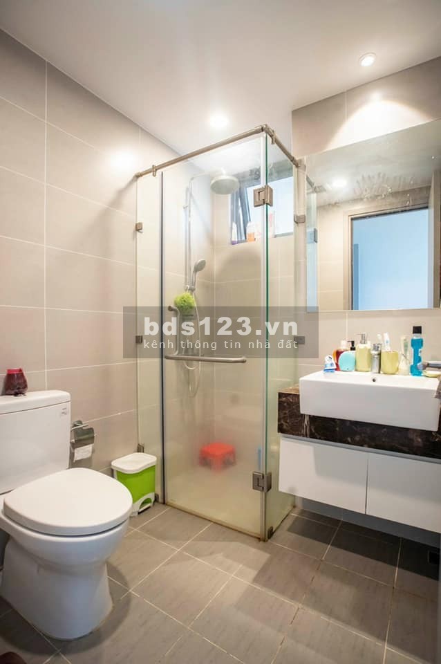 Căn hộ mới xây ngay mặt tiền Phan văn hớn, 2PN- 2 WC, có SHR trọn đời, Dọn Ở Ngay