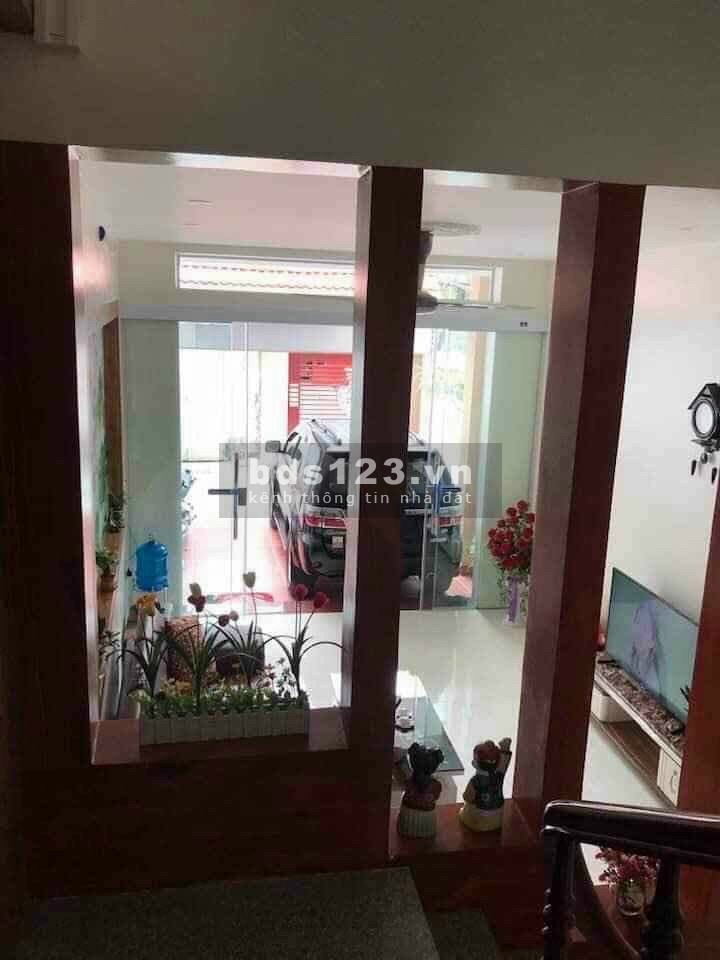 Bán nhà 3 tầng phố Nguyễn Chí Thanh, ph. Tân Bình, 88m2, mt 4.5m, 2 tỷ 450