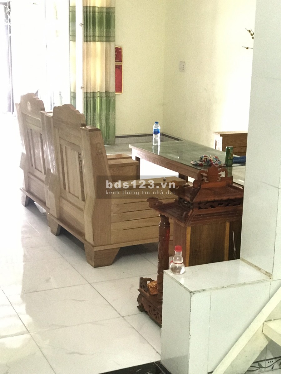 CẦN BÁN GẤP DÃY NHÀ TRỌ MỚI XÂY, 4 PHÒNG TRỌ VÀ NHÀ Ở PHÍA TRƯỚC, SỔ RIÊNG