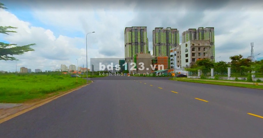 Ra gấp miếng đất trả nợ ngân hàng , sổ riêng
