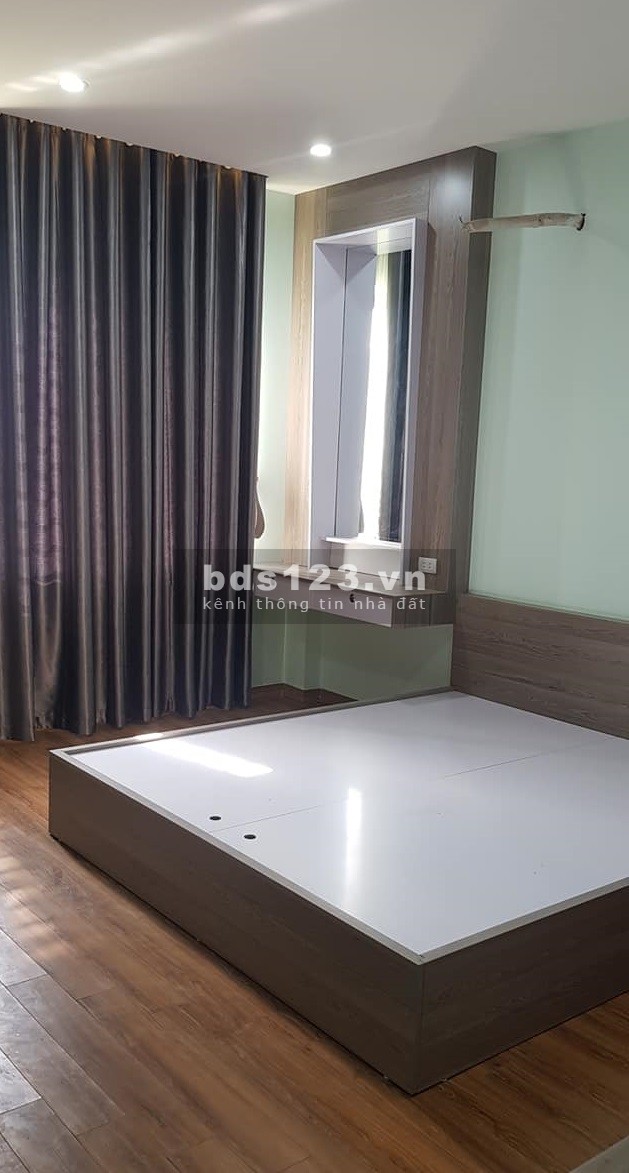 Nhà đẹp ôtô, mới xây đón tết 5 tầng 3PN 40m2 Giáp Bát – Hoàng Mai