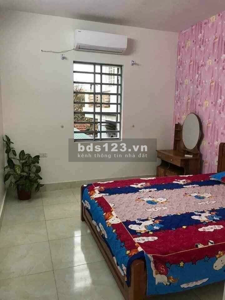 Bán nhà 3 tầng phố Nguyễn Chí Thanh, ph. Tân Bình, 88m2, mt 4.5m, 2 tỷ 450