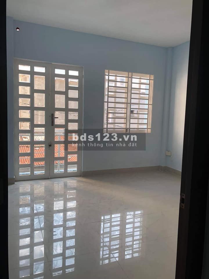 BÁN NHÀ 41M2, 3.95 TỶ, HẺM 3M, LẠC LONG QUÂN, QUẬN 11.