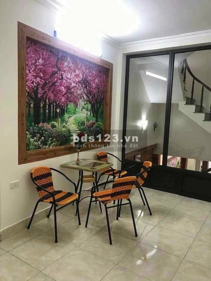 Bán nhà 3 tầng phố Nguyễn Chí Thanh, ph. Tân Bình, 88m2, mt 4.5m, 2 tỷ 450