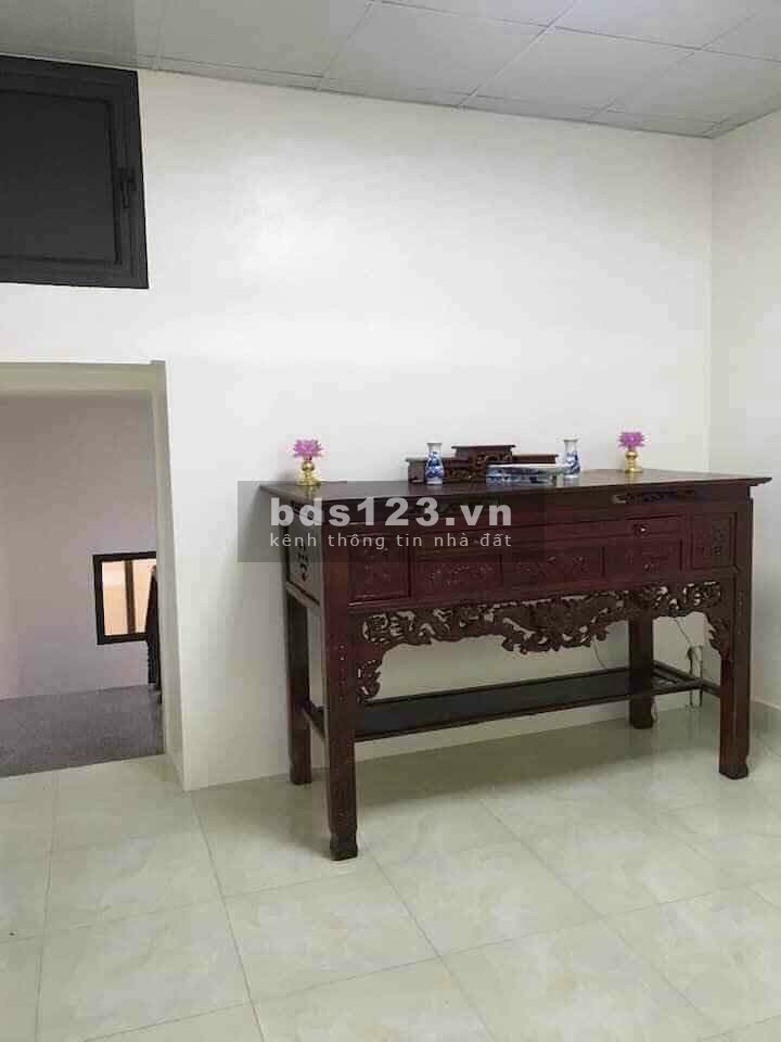 Bán nhà 3 tầng phố Nguyễn Chí Thanh, ph. Tân Bình, 88m2, mt 4.5m, 2 tỷ 450