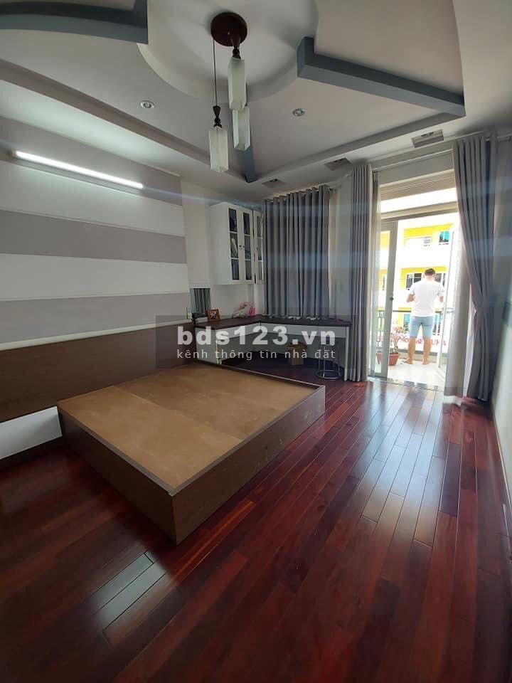Nhà ngộp HXH thông Thống Nhất P11 Gò Vấp 4 tầng 60m2(4x15) chỉ 4.7 tỷ
