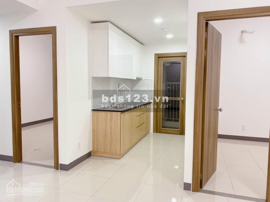Có căn hộ tầng 10 cần cho thuê rộng 60m2, 2 PN, giá 6.5 triệu/tháng, chưa nội thất, cc Imperial Place