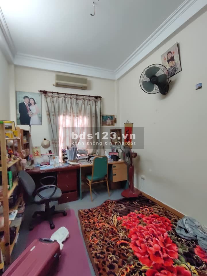 BÁN NHÀ HOÀ HƯNG dt 38M2 giá 4 TỶ 950 TRUNG TÂM QUẬN 10