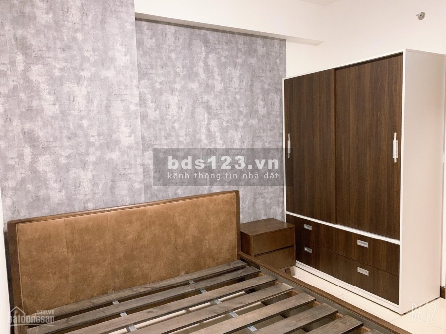 Imperial Place có căn họ 56m2, 2 PN, 1 WC cần cho thuê giá 5.7 triệu/tháng, bàn giao trống