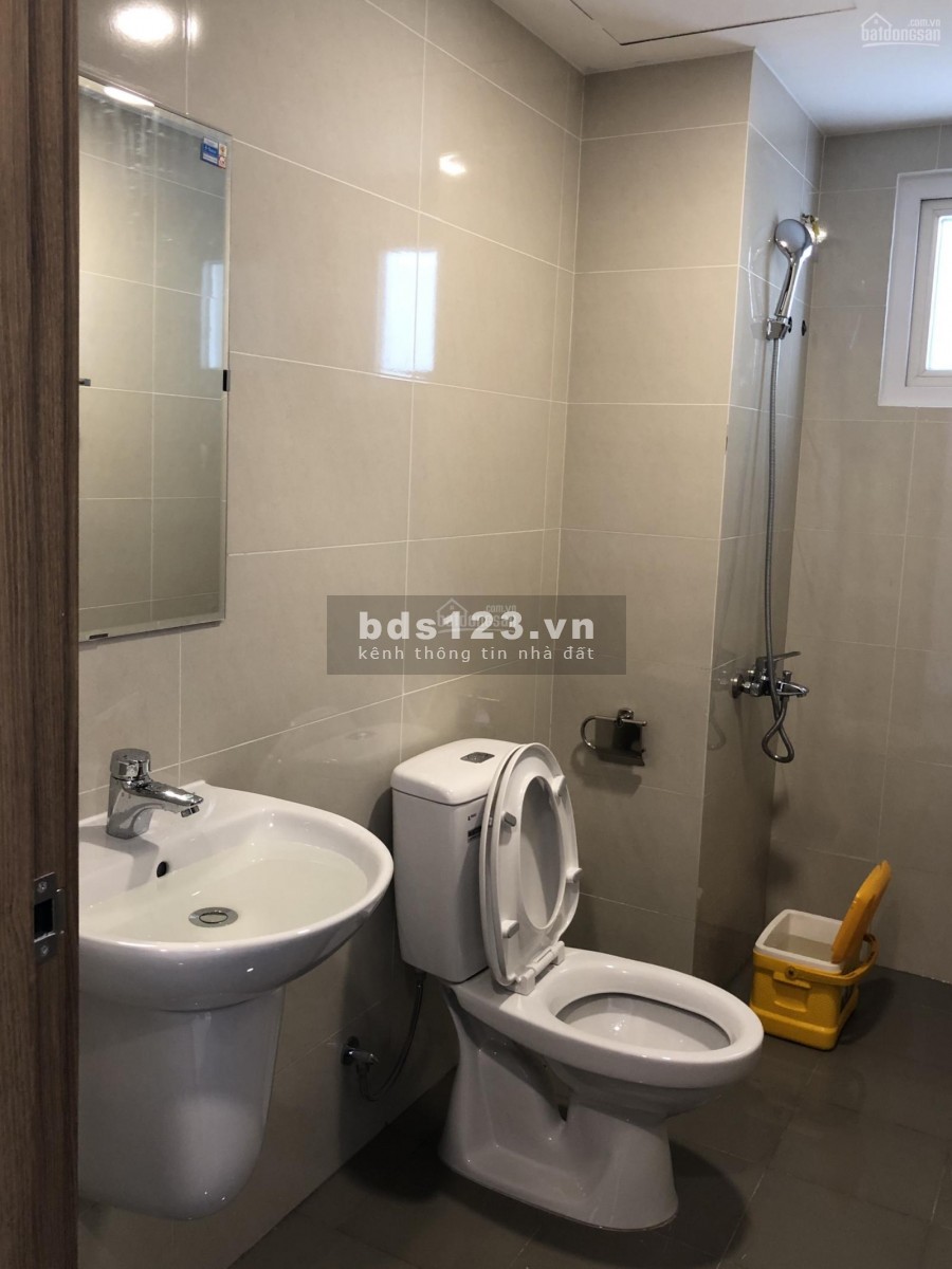 Cho thuê căn hộ mới nhận rộng 58m2, 2 PN, có sẵn đồ dùng, cc Imperial Place, giá 5.8 triệu/tháng