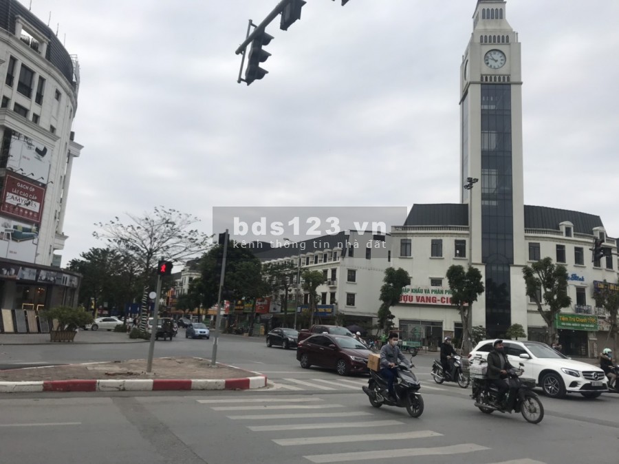 Bán lô góc La Casta Văn Phú 73m2 giá bán 10,8 tỷ