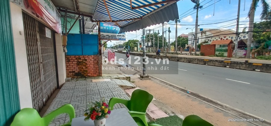 Mặt bằng kinh doanh đường Nguyễn Hữu Trí