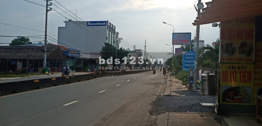 Mặt bằng kinh doanh đường Nguyễn Hữu Trí