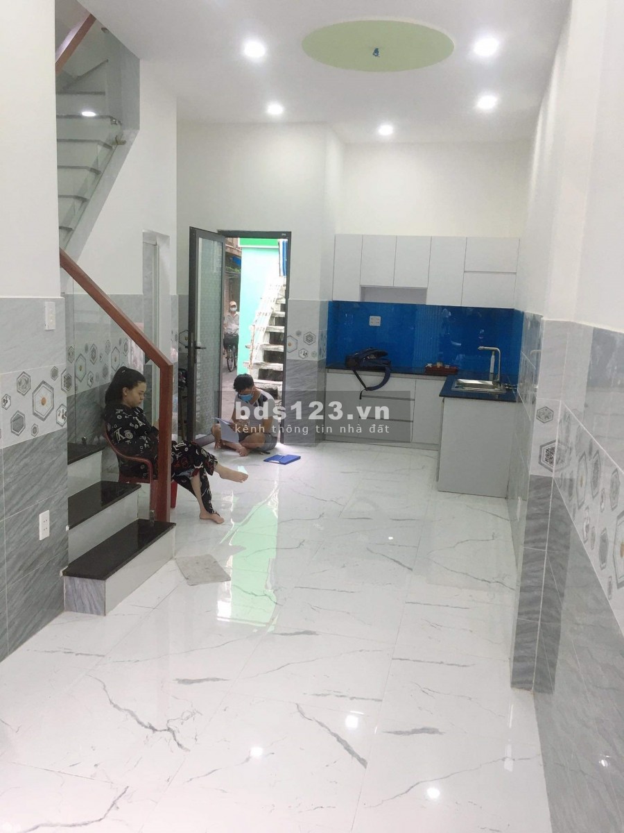 NGỘP LẮM RỒI hạ giá thêm 1.5 tỷ còn 6 TỶ 5 nhà 90m2 3 tầng đường Bùi Viện Quận 1