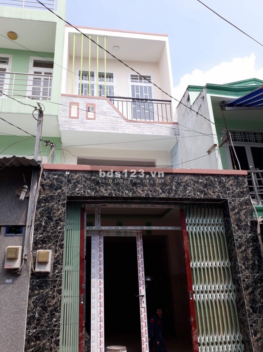 Cần tiền bán gấp nhà đường 5E, F.Bình Hưng Hòa A, Q. Bình Tân