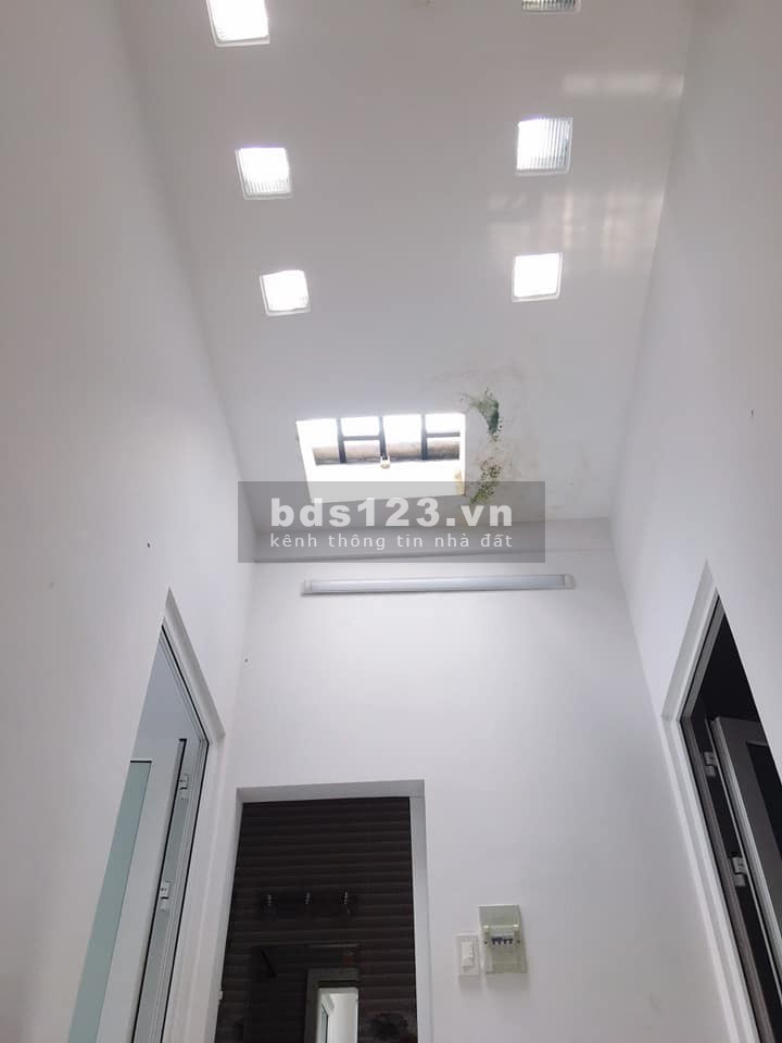 (Gò Vấp)Bán nhà đẹp, cực thoáng, ngợp Tết, giảm tới đáy, Phan Văn Trị, 68m2, 1 trệt 2 lầu, giá 5.1 tỷ
