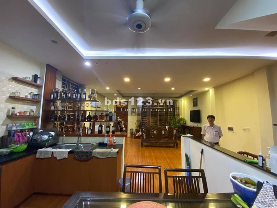 BÁN NHÀ LÔ GÓC 3 THOÁNG NGUYỄN TRÃI, THANH XUÂN, Ô TÔ TRÁNH, KINH DOANH SẦM UẤT.