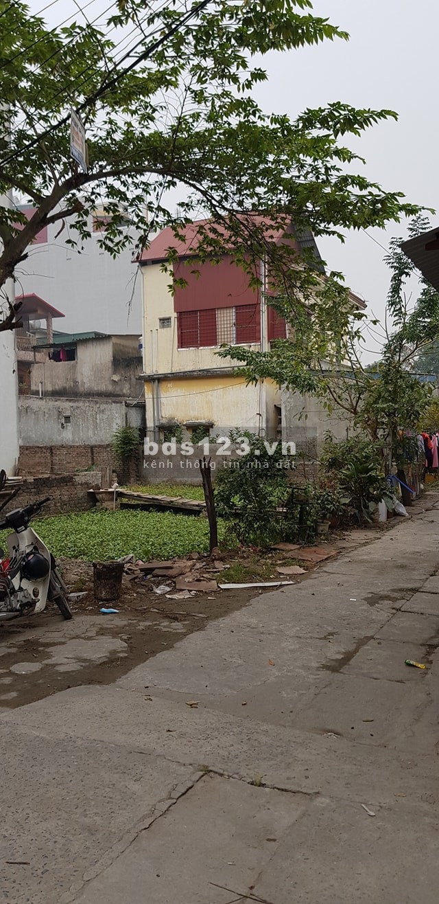 Bán 103m2 đất Vĩnh Hưng, Lô Góc, Ô tô vào nhà, chia 3 căn.