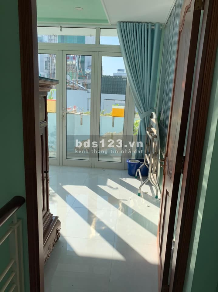 Bán nhà chính chủ hẻm 666, Đường 3.2, P.14, Q.10, Giá 7.2 tỷ