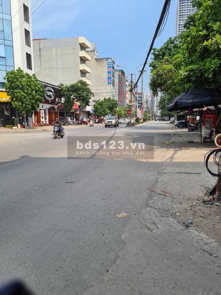 Bán Nhà Phố Đại Mỗ, 61m², 4 T, MT3.6m, giá 4.9 tỷ, Ô Tô, Kinh Doanh.