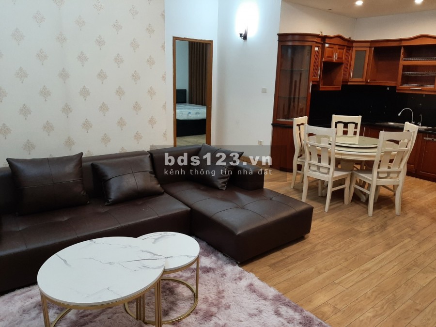 Cho thuê Chung cư 137 Nguyễn Ngọc Vũ 2 ngủ full 10.5 triệu. Lh 0377983070