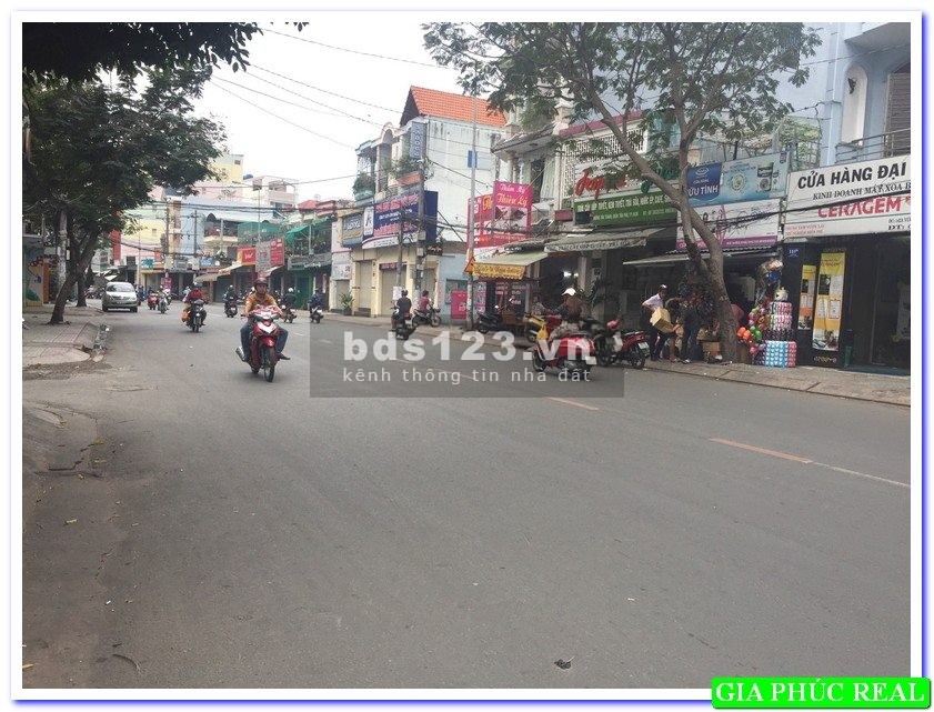 Cần bán MTKD 136-138 VƯỜN LÀI P.Tân Thành dt 8,32x20,2 (NH8,71m) Cấp 4 Giá 36 tỷ TL