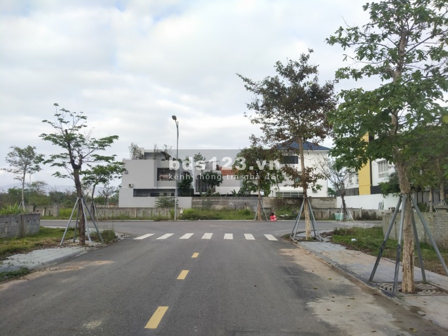 Chính chủ cần bán nhanh 100mv đất nền khu đô thị Phú Mỹ An - P. Hòa Hải - Q. Ngũ Hành Sơn.
