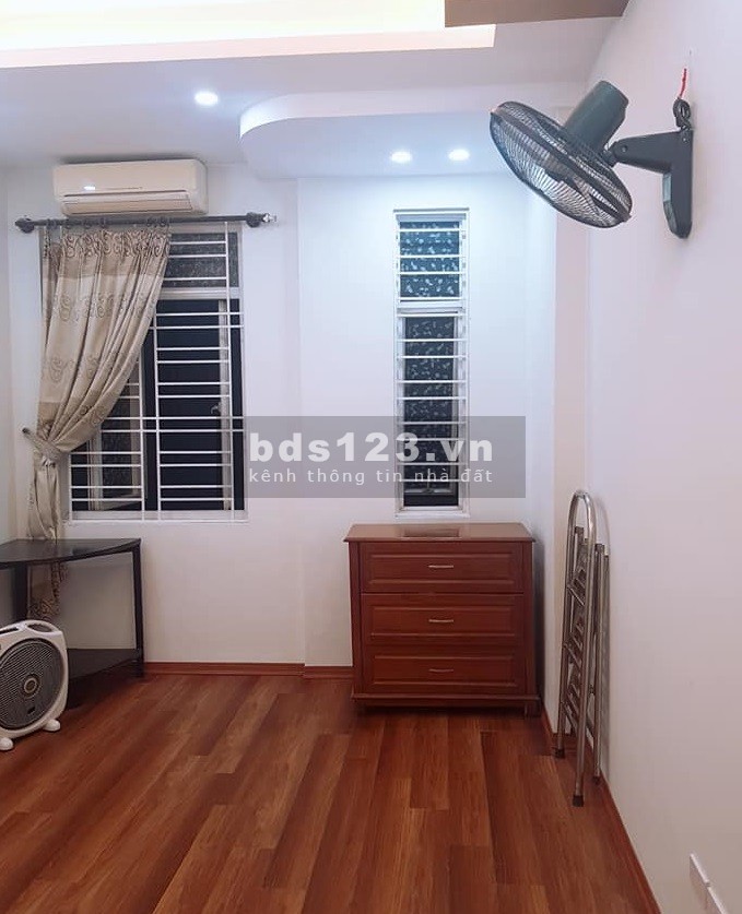 Dưới 3 tỷ đâu có nhà 5 tầng ôtô ở tuyệt vời hơn đường Giáp Bát – Giải Phóng
