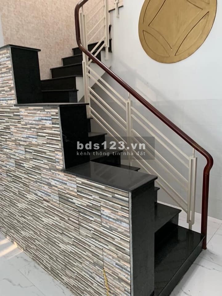Nhà HXH Tân Phú, 88m2, 2tầng,nhà trống, 5.5 tỷ, LH: 0936.53.94.63