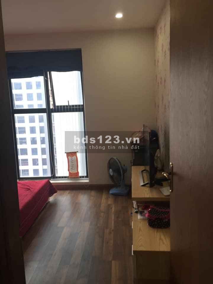 Bán gấp căn 3PN Goldmark City 104m view ngoại khu giá chỉ 2.7 tỷ