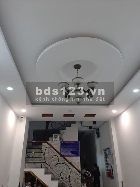 Định cư Mỹ Bán gấp nhà Hẻm 79 Đường Âu Cơ, Phường 14, Quận 11, 55m2, 5 tỷ 5