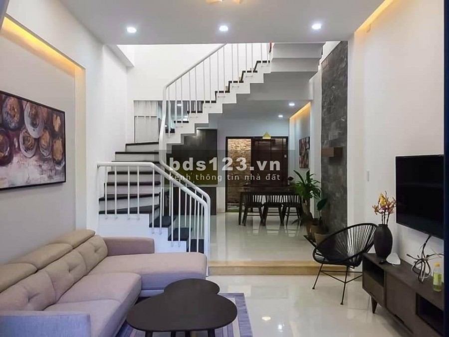 Bán nhà hẻm Âu Cơ, Phường 10, Tân Bình - Đối diện BV Quận Tân Phú
