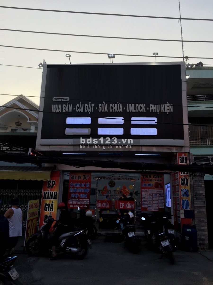 Mặt Bằng Kinh Doanh , Quận 3 - Đường Hoàng Sa - 6 x 8