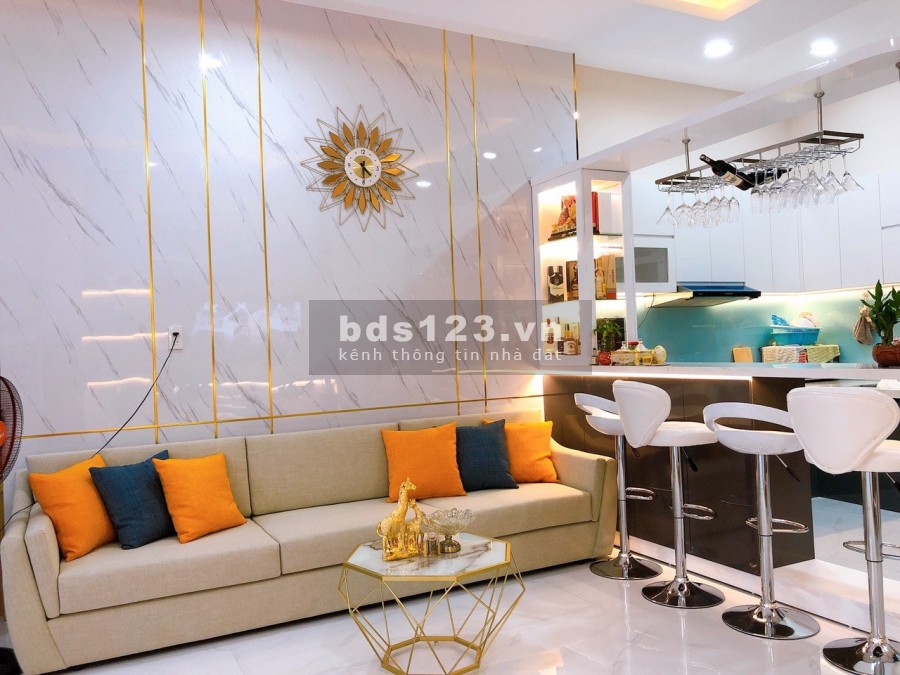 Nhà (5*10m/4lầu) hẻm 141 đường Tám Danh P4 Q8 - Mr Hiếu