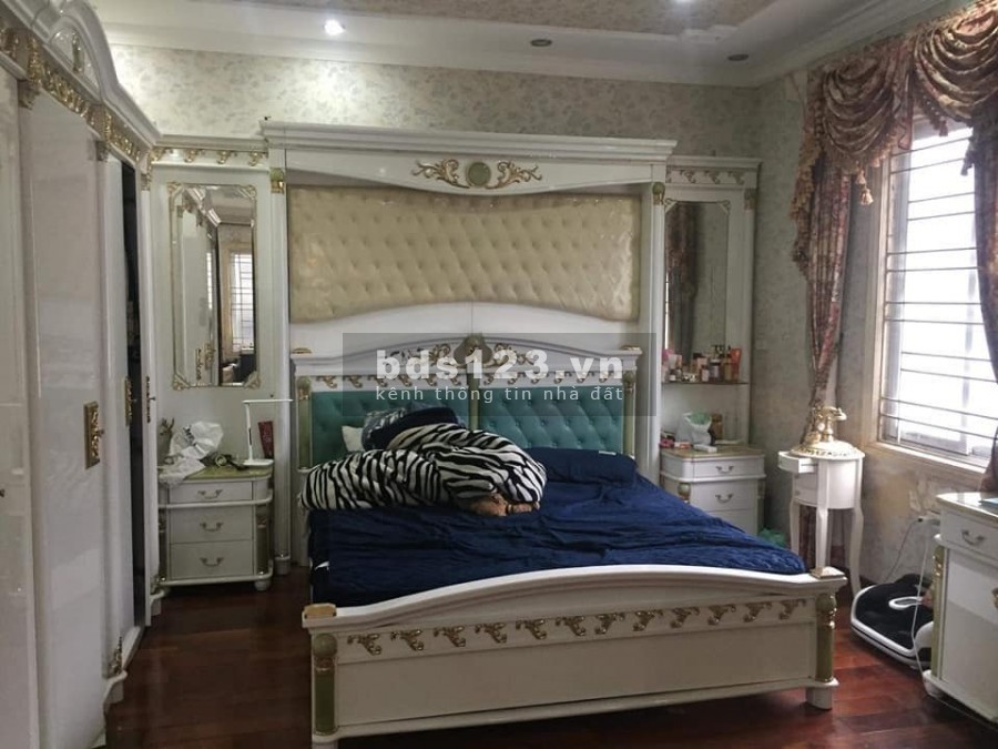 Bán nhà riêng tại Thành Công, phù hợp cho hộ gia đình, ô tô vào nhà giá 10.6 tỷ